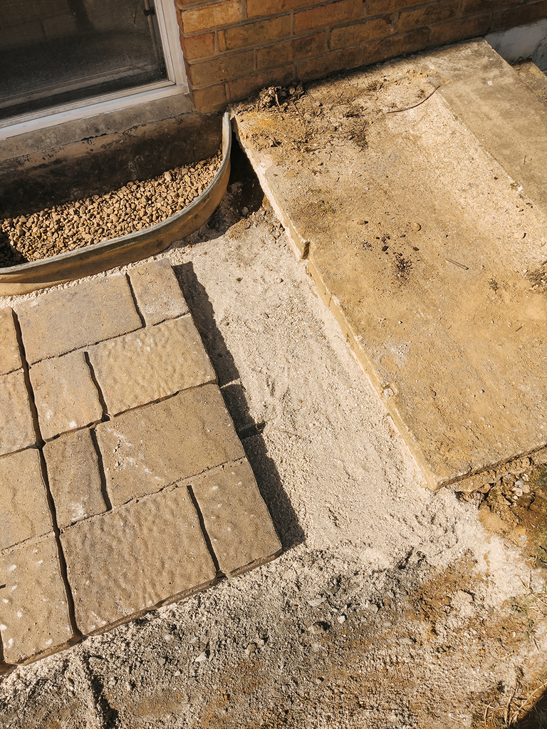 How To Build A DIY Hardscape Patio