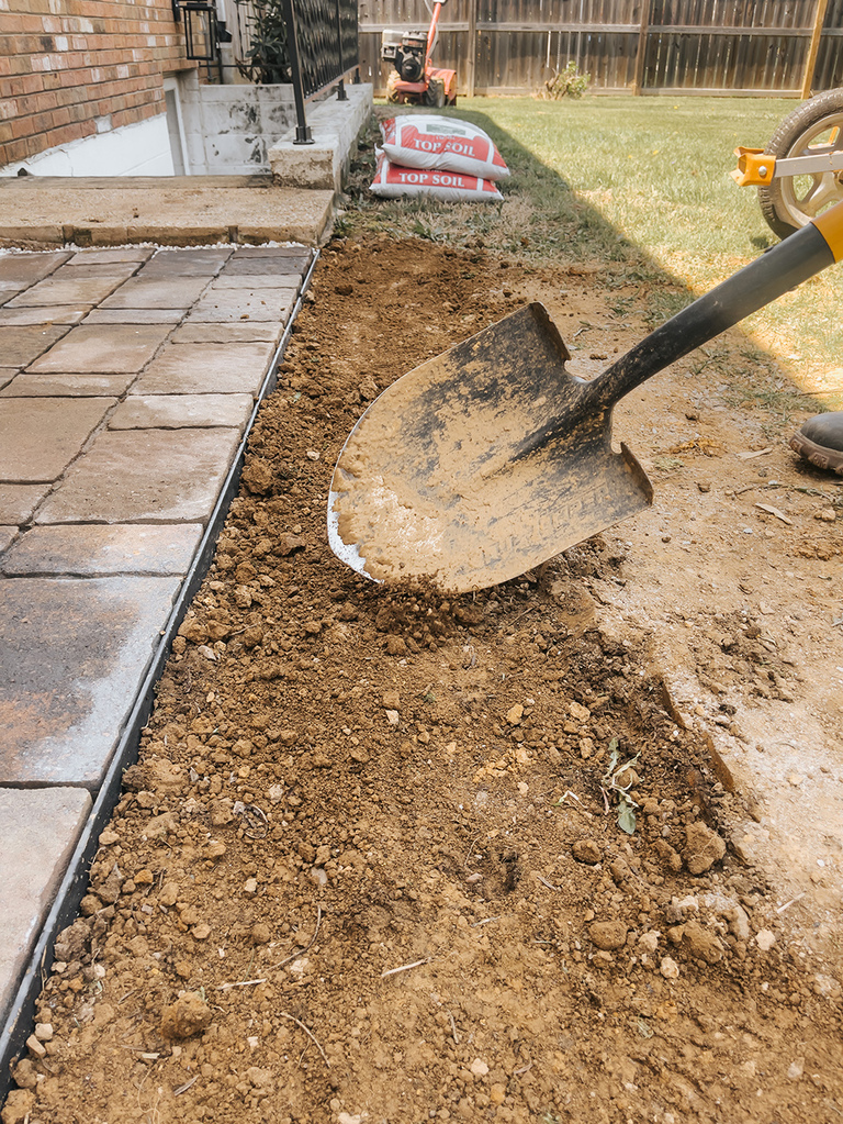 How To Build A DIY Hardscape Patio