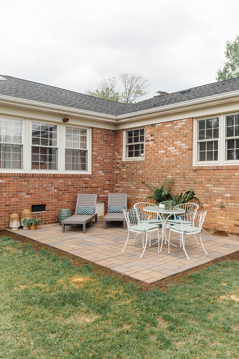 How To Build A DIY Hardscape Patio