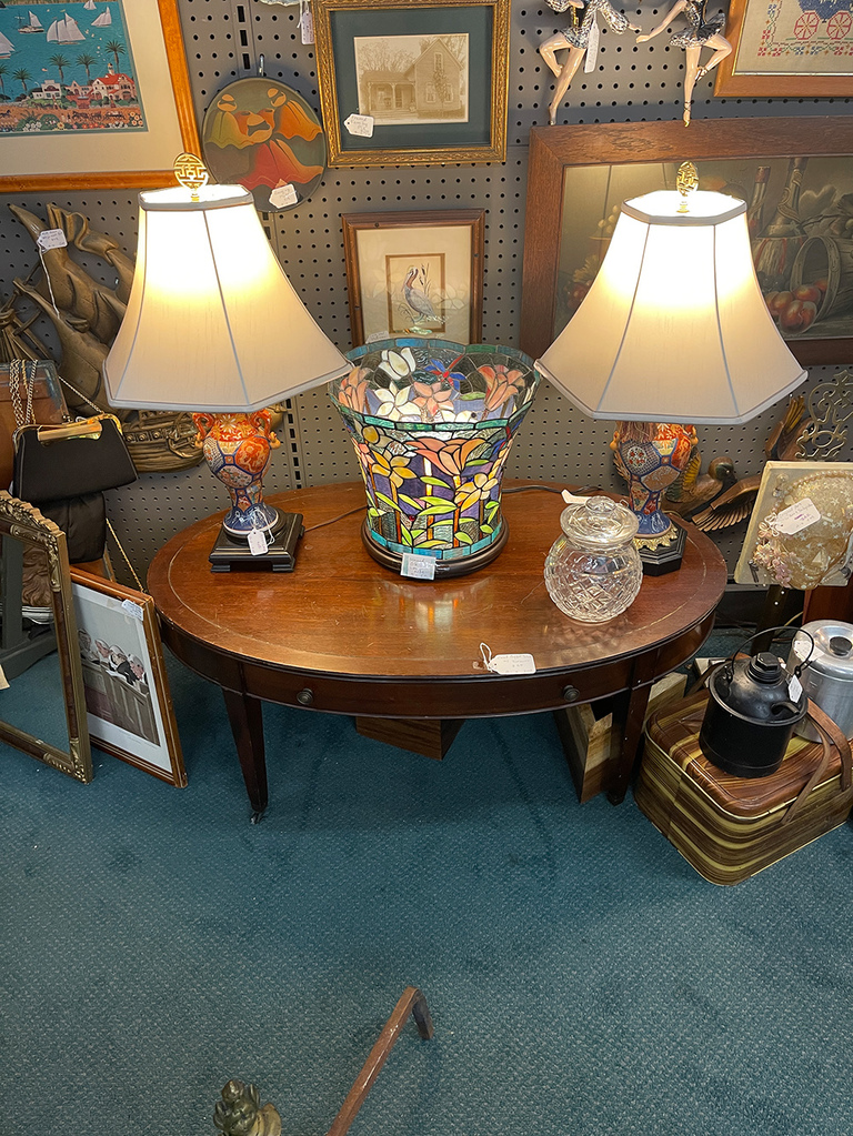Styling Secondhand Décor Finds