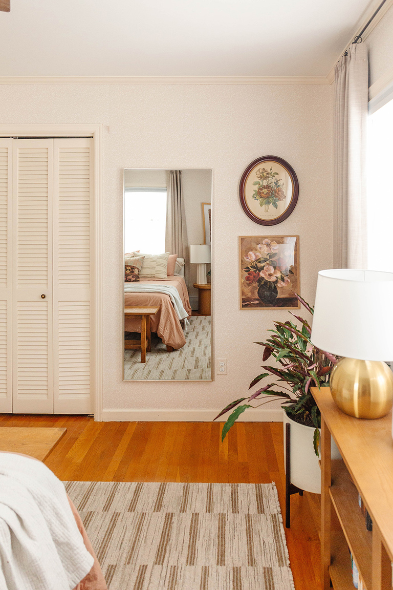 Styling Secondhand Décor Finds