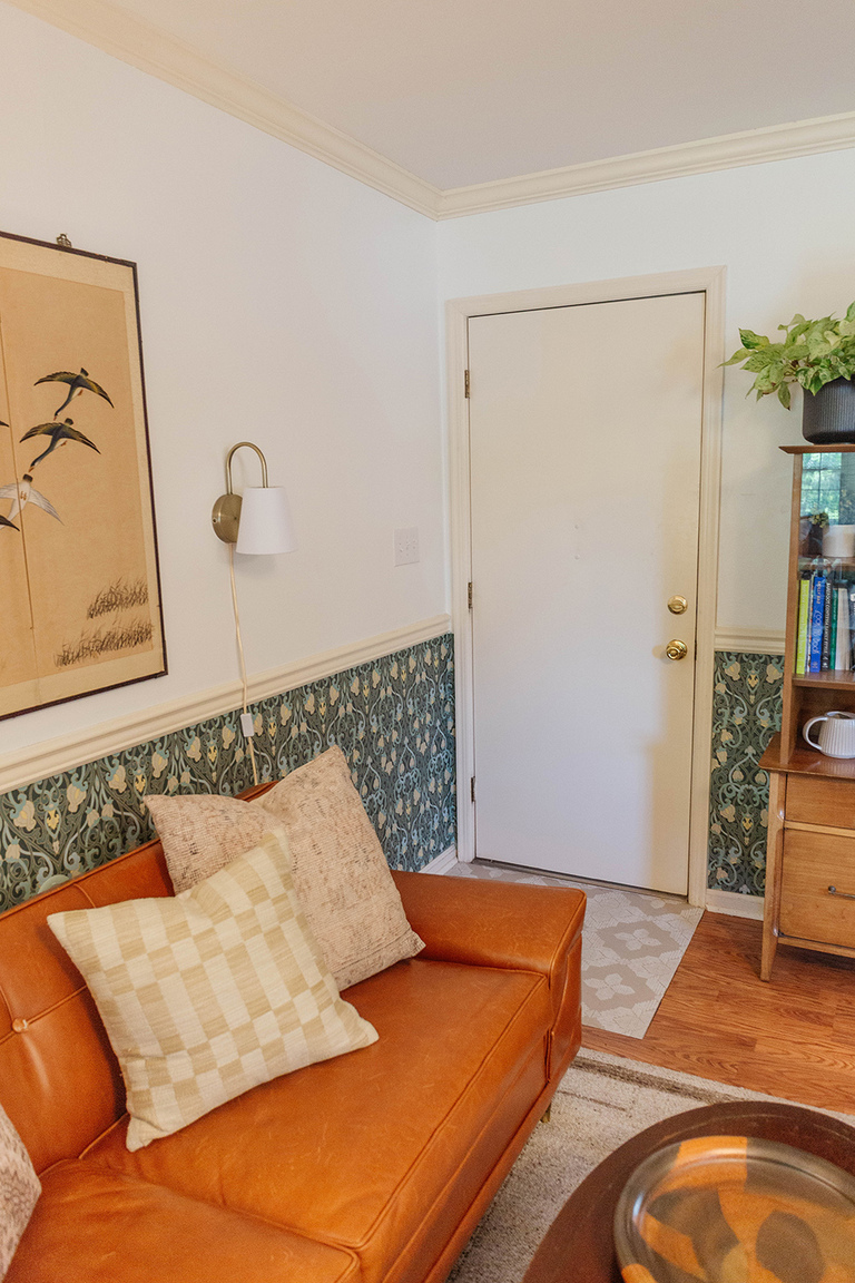 Classic Chair Rail Trim In A Mid-Century Home