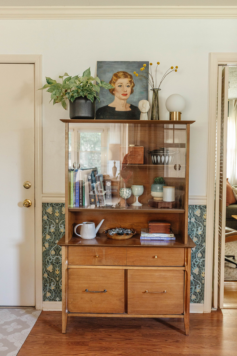 Easy Houseplants Plus Their Care Tips