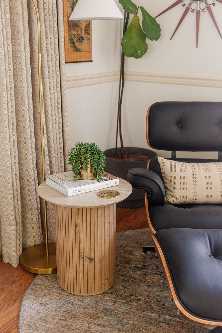 2 Affordable Easy-To-Assemble Tables