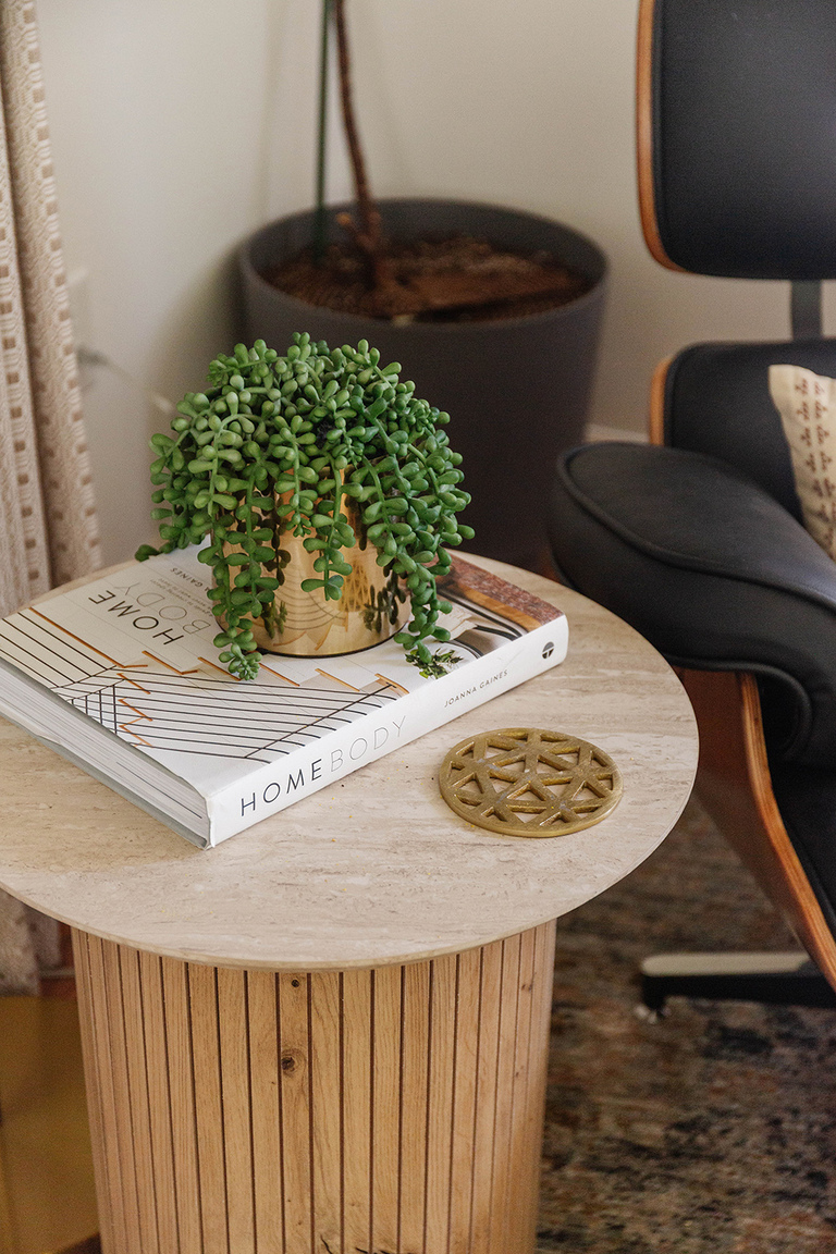 2 Affordable Easy-To-Assemble Tables