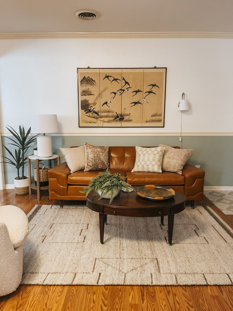 Snug Makeover Using Mixed Wallpapers