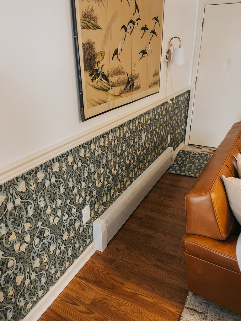 Snug Makeover Using Mixed Wallpapers