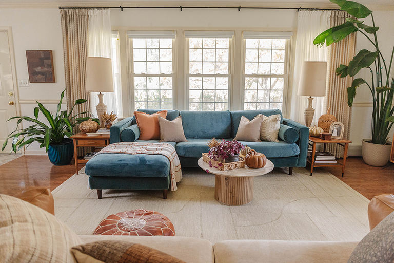 Easy Living Room Fall Decorating Ideas