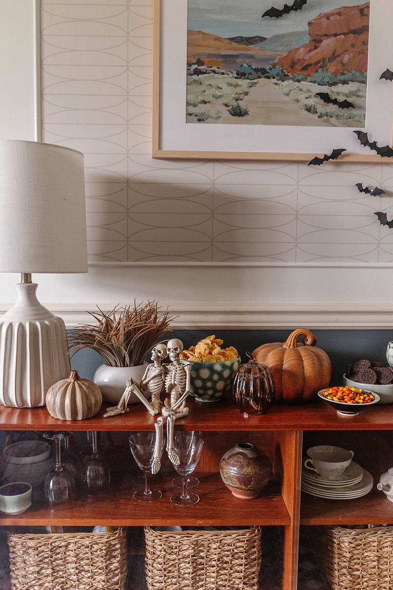 Easy Halloween Party Buffet Styling Ideas