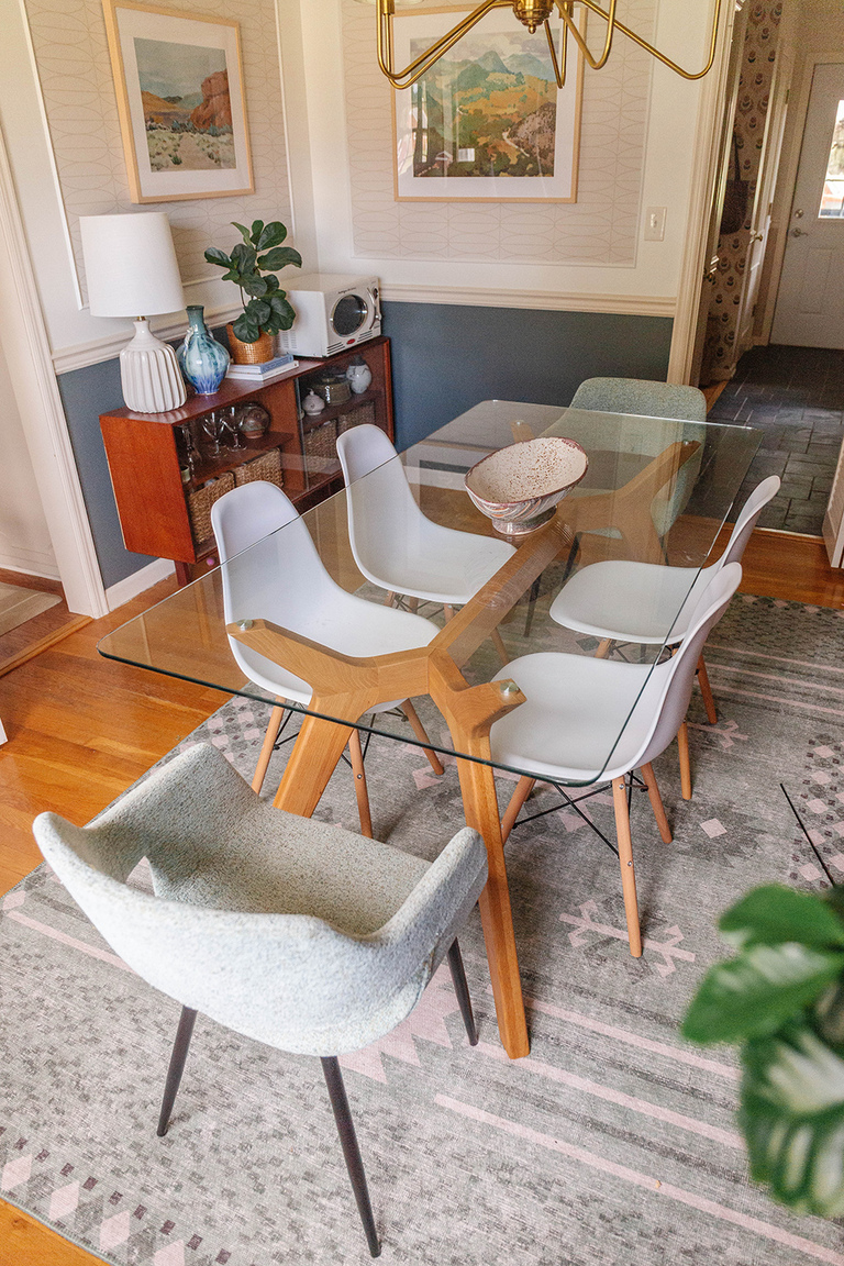 A Revival Easy Care Dining Room Rug