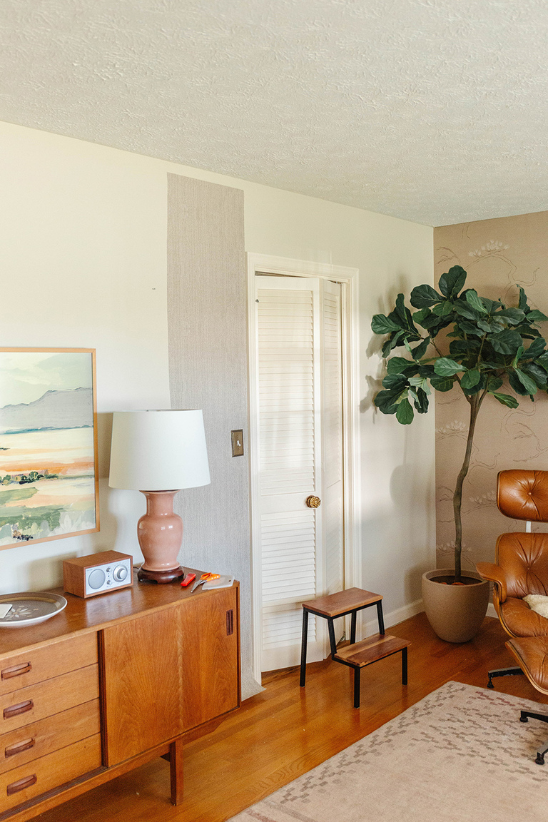 DIY Wallpapered Trimmed Out Doorway