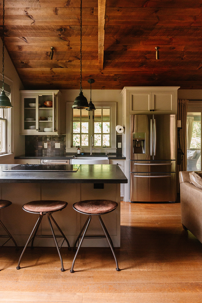 Perkins Hollow Retreat Cottage Review