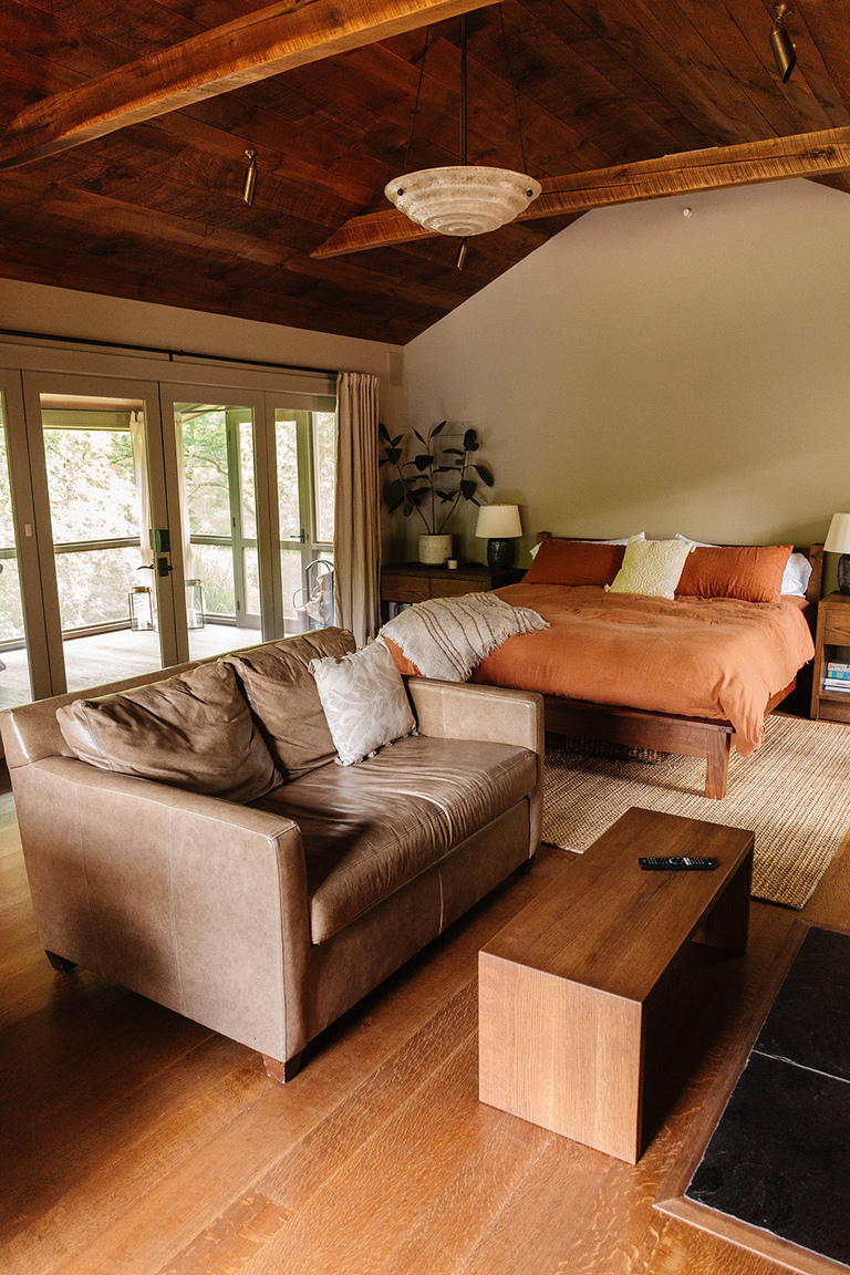 Perkins Hollow Retreat Cottage Review