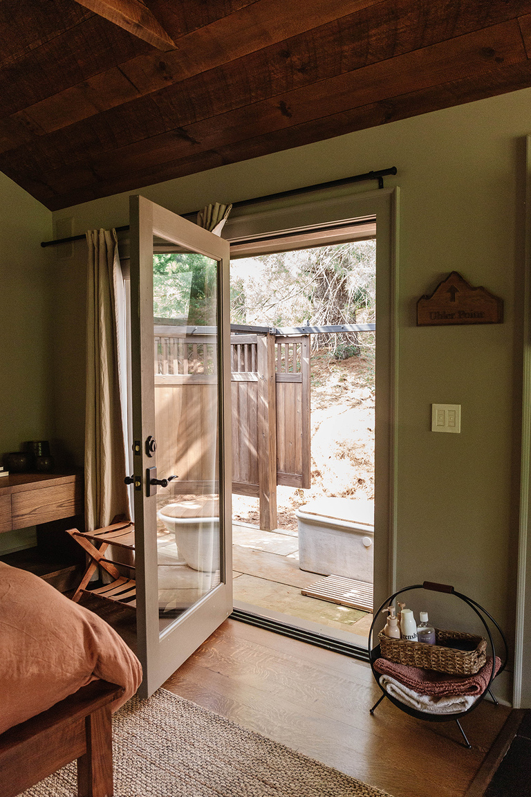 Perkins Hollow Retreat Cottage Review